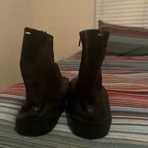 Maison Martin Margiela | Shoes | Margiela Tabi Black Leather 